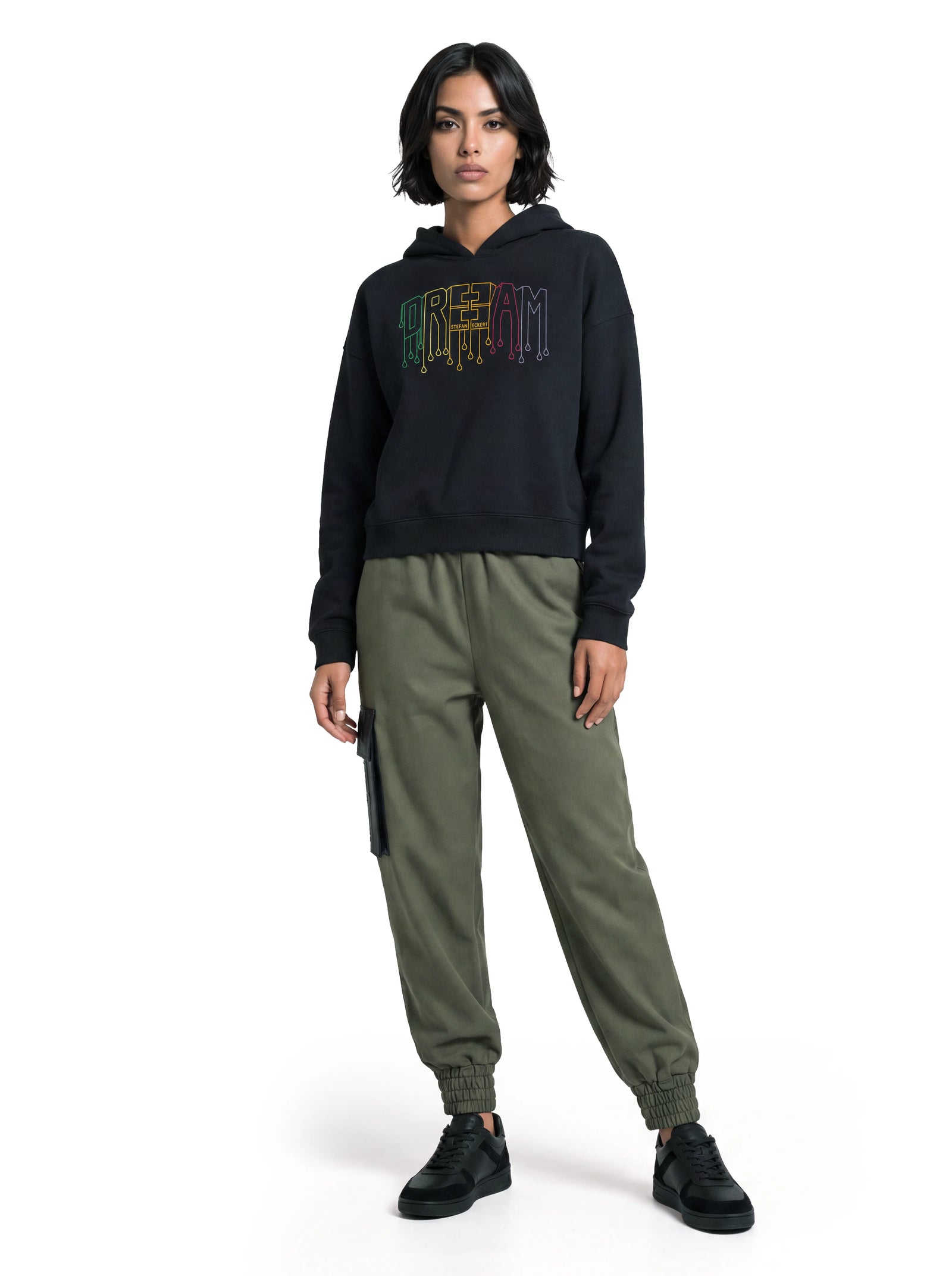 Luxus Designer Hoodie ‚Dream‘ aus Bio-Baumwolle mit farbenreichem Brustmotiv, kunstvoller Stickerei und charakteristischem Double-E-Logo.
