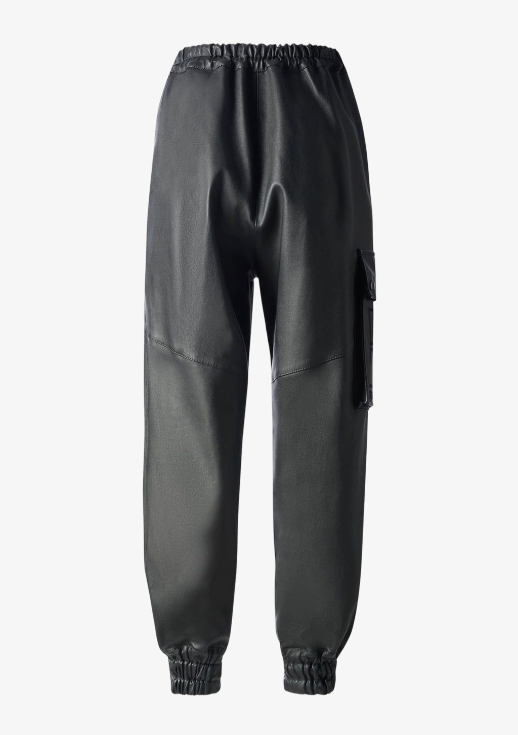 Leder Jogger Pants für Damen aus Stretch-Lammleder mit Seitentasche mit Logo-Stickerei von Designer Stefan Eckert. Erhältlich in Hamburg, London, New York und London. Leather jogger pants for women made of stretch lamb leather with side pocket with logo embroidery by designer Stefan Eckert. Available in Hamburg, London, New York and London.
