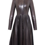 Luxus Ledermantel Damen mit Plisseefalten von Designer Stefan Eckert aus Hamburg, aus edlem Lammleder