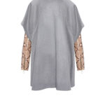 Exklusiver Poncho Double Kaschmir mit Pythonärmeln aus luxuriösem Kaschmir von Designer Stefan Eckert. Erhältlich online und im Store in Hamburg