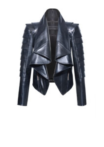 Lederjacke Damen mit Volantkragen - B4 - Lederjacke-Damen-Volant-und-Schuppen,-schwarz,-von-Modedesigner-Stefan-Eckert-aus-Hamburg-1