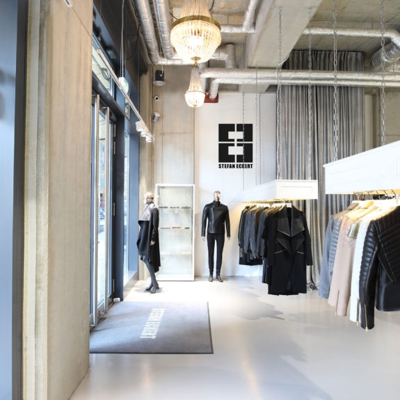 Stefan-Eckert-Store-Hamburg Store in Hamburg von Designer Stefan Eckert. Luxusmode für Damen und Herren. Spezialisiert auf exklusive Lederbekleidung