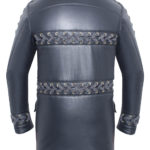 Lederjacke mit Ösen und Schürfungen im Gladiator Stil. Gearbeitet aus hochwertigem Hirschleder. Geeignet als warme Herbst und Winterjacke. Ein Modell von Designer Stefan Eckert aus Hamburg