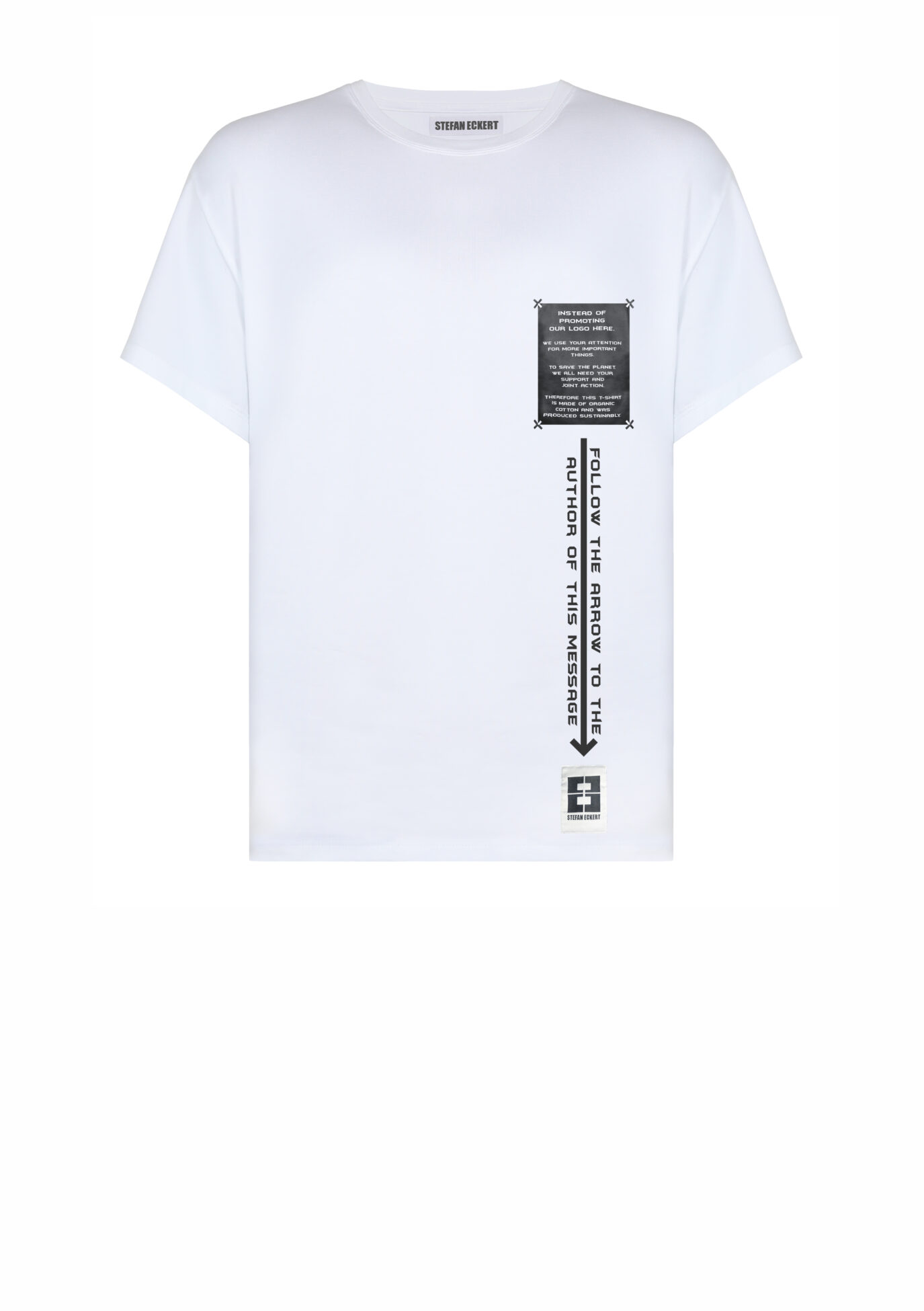 T-Shirt with statement by designer Stefan Eckert, made of organic cotton. T-Shirt Statement, weiß, von Designer Stefan Eckert, aus Bio-Baumwolle, nachhaltig produziert in Deutschland, für Damen und Herren