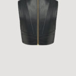 Ledertop aus Stretch-Lammleder von Designer Stefan Eckert. Erhältlich in Hamburg, London, New York, London und Paris. Leather top in stretch lambskin by designer Stefan Eckert. Available in Hamburg, London, New York, London and Paris.